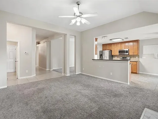 $1,900 | 3414 Nottingham Lane, Montgomery, TX 77356