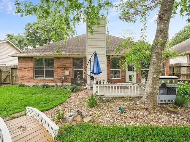 $1,900 | 3414 Nottingham Lane, Montgomery, TX 77356