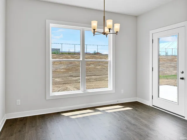 $344,800 | 4823 Jackson Drive, Newburgh, IN 47630