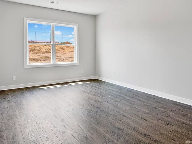 $344,800 | 4823 Jackson Drive, Newburgh, IN 47630