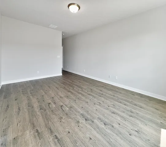 $344,800 | 4823 Jackson Drive, Newburgh, IN 47630