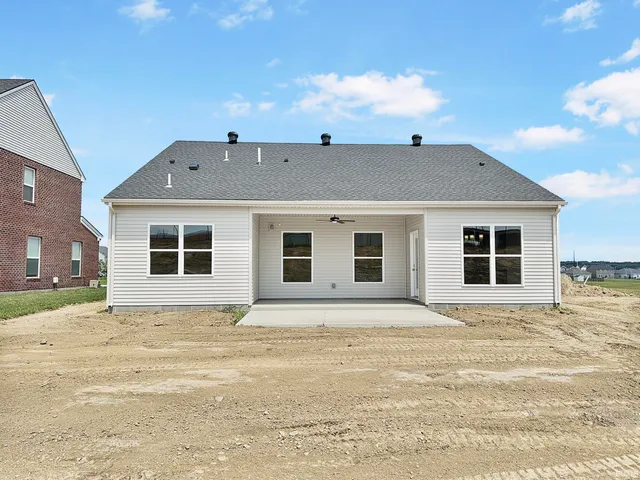 $344,800 | 4823 Jackson Drive, Newburgh, IN 47630