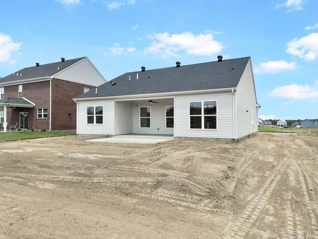 $344,800 | 4823 Jackson Drive, Newburgh, IN 47630