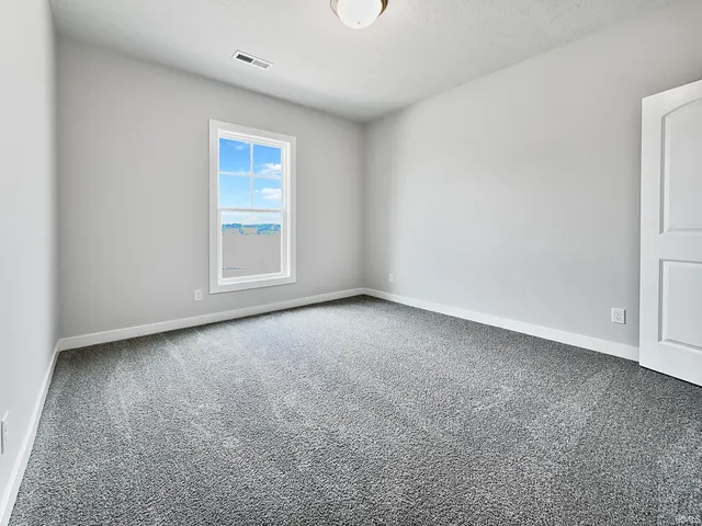 $344,800 | 4823 Jackson Drive, Newburgh, IN 47630