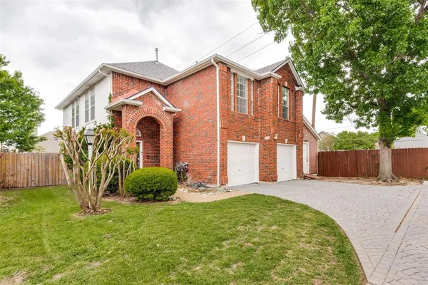 $2,990 | 4239 North Capistrano Drive, Dallas, TX 75287