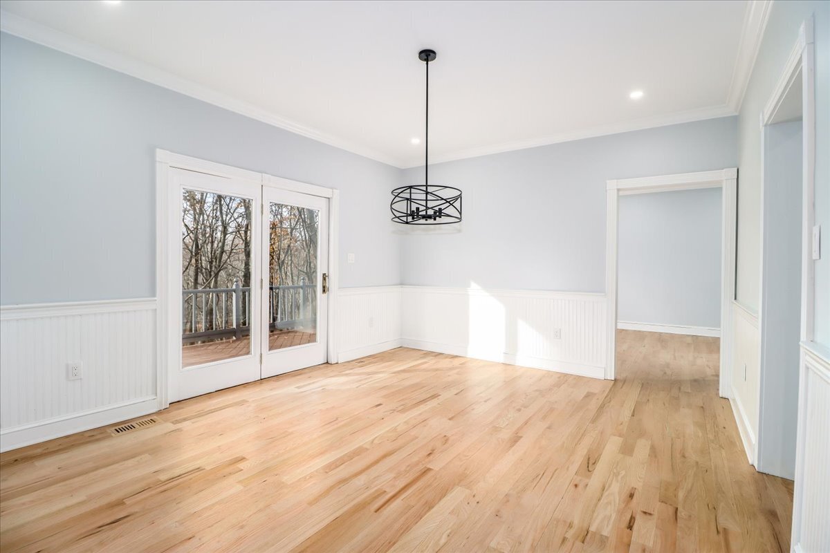 193 Chestnut Ridge Road Bethel, CT 06801 - Photo 11 of 36