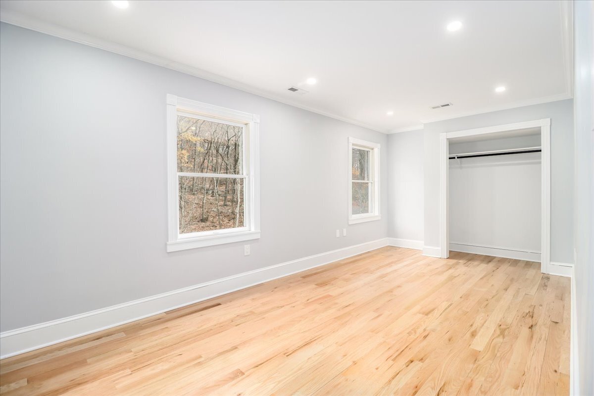 193 Chestnut Ridge Road Bethel, CT 06801 - Photo 18 of 36