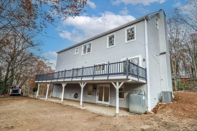 $729,900 | 193 Chestnut Ridge Road, Bethel, CT 06801