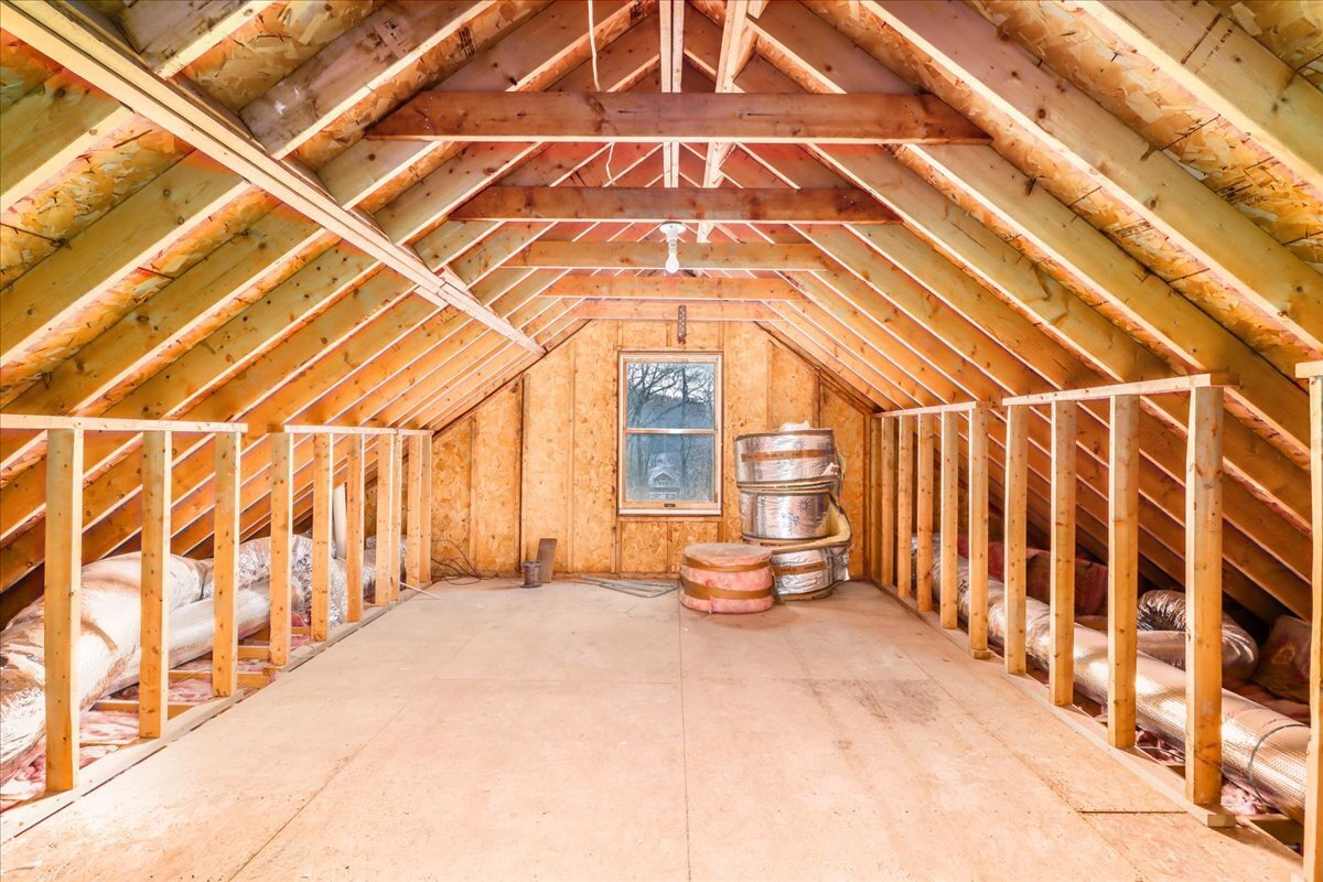 193 Chestnut Ridge Road Bethel, CT 06801 - Photo 33 of 36