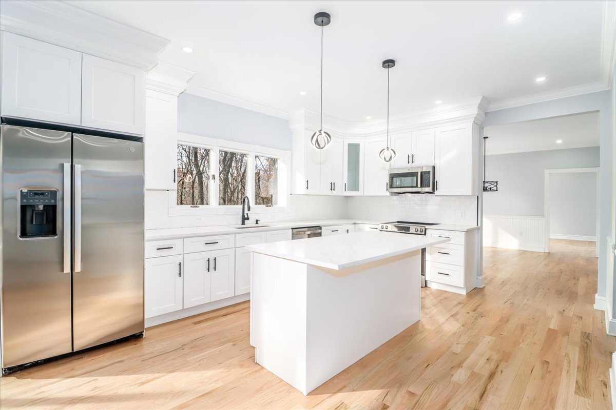 193 Chestnut Ridge Road Bethel, CT 06801 - Photo 5 of 36