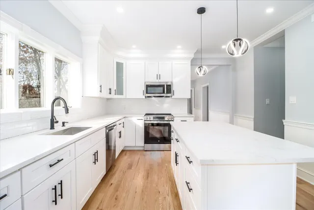 $729,900 | 193 Chestnut Ridge Road, Bethel, CT 06801