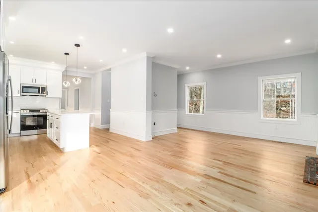 $729,900 | 193 Chestnut Ridge Road, Bethel, CT 06801