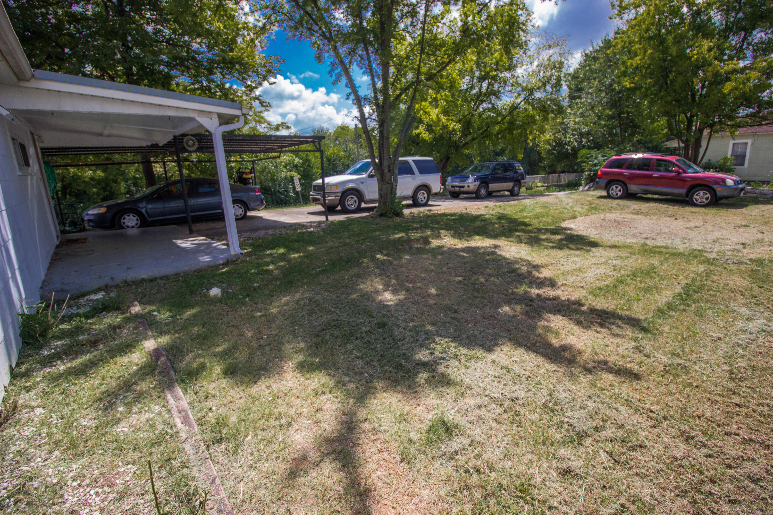 232 South Rankin Road Alcoa, TN 37701 - Photo 2 of 14 BACK YARD