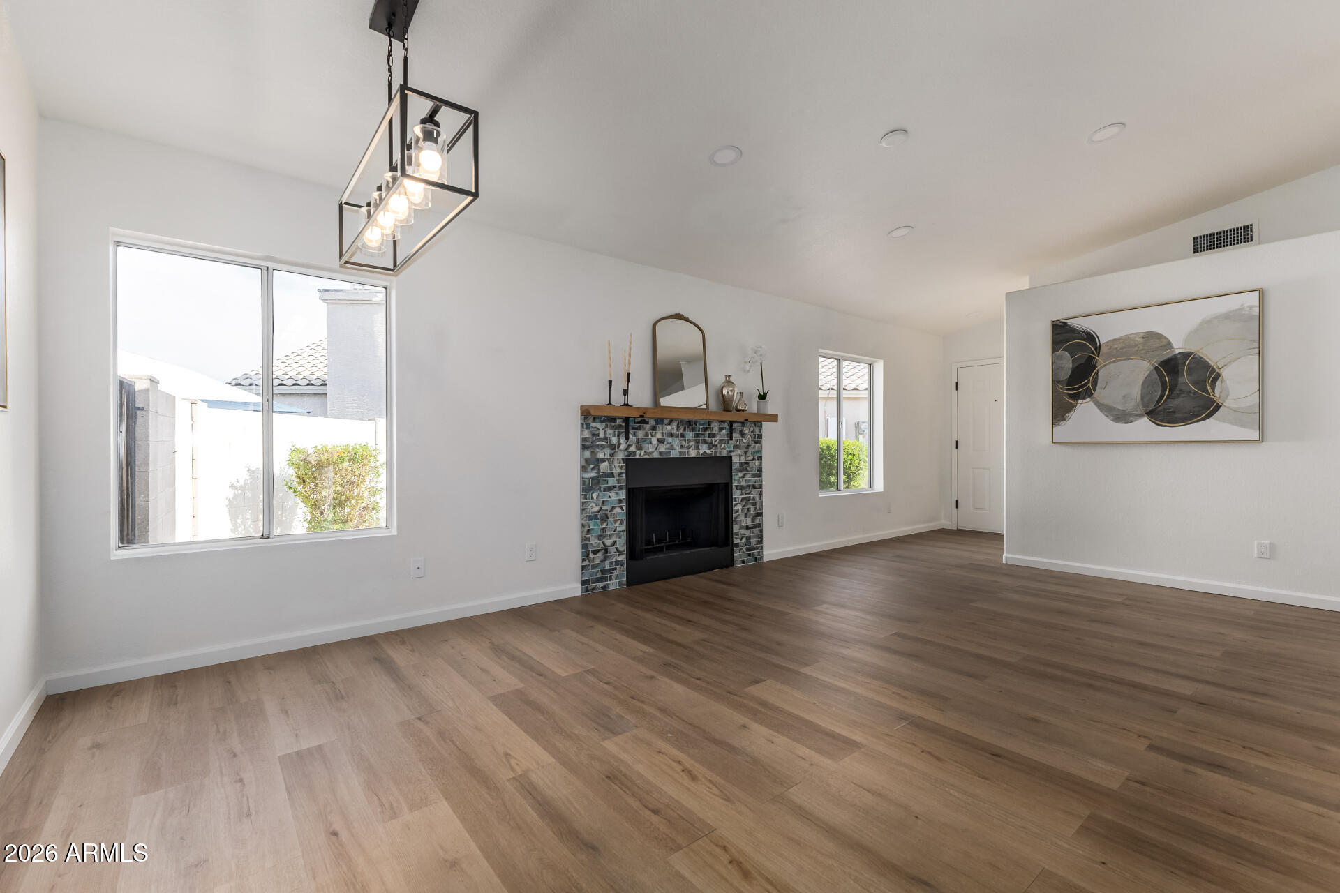 16641 North 35th Place Phoenix, AZ 85032 - Photo 13 of 42 09 35th