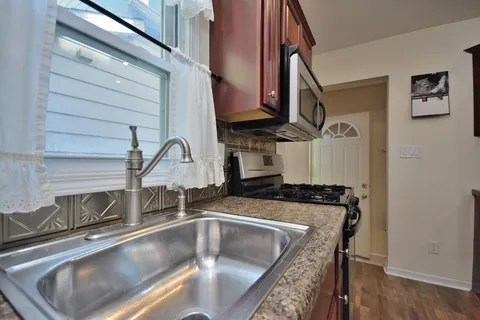 $269,900 | 2254 South 61st Street, West Allis, WI 53219