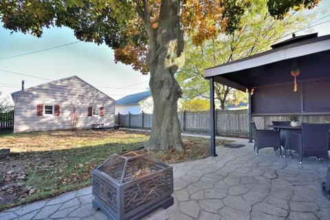 $269,900 | 2254 South 61st Street, West Allis, WI 53219