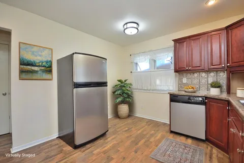 $269,900 | 2254 South 61st Street, West Allis, WI 53219