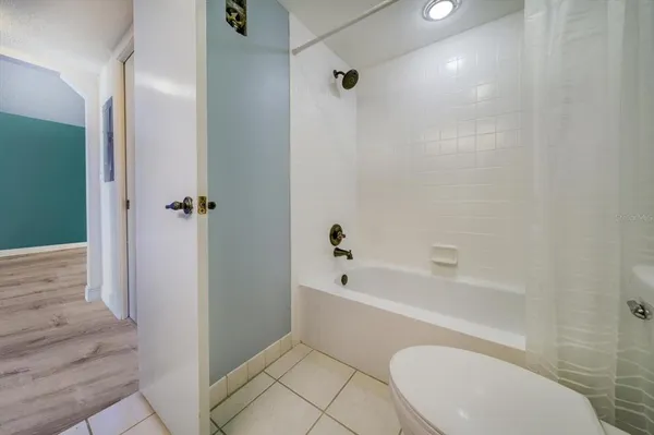 $1,575 | 8693 Bardmoor Boulevard, Unit 205, Seminole, FL 33777