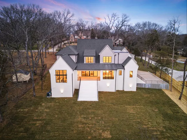 $3,595,000 | 735 Richfield Drive, Nashville, TN 37205