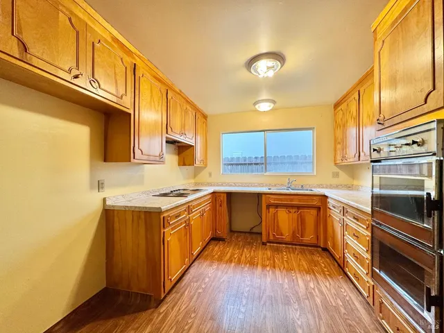 $725,000 | 2760 Clifford Street, Napa, CA 94558