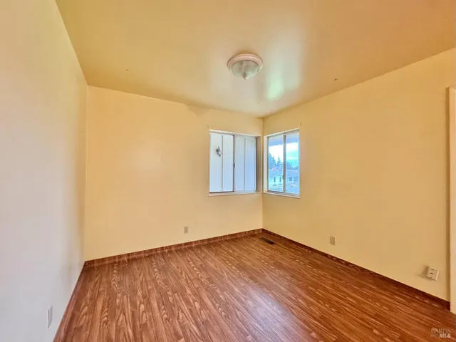 $725,000 | 2760 Clifford Street, Napa, CA 94558