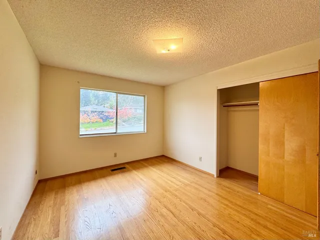 $725,000 | 2760 Clifford Street, Napa, CA 94558