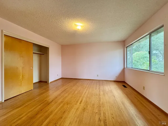 $725,000 | 2760 Clifford Street, Napa, CA 94558