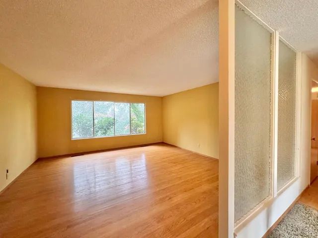 $725,000 | 2760 Clifford Street, Napa, CA 94558