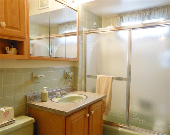 38-40 Jenness Street Springfield, MA 01104 - Photo 9 of 21 a bathroom with a sink and a mirror