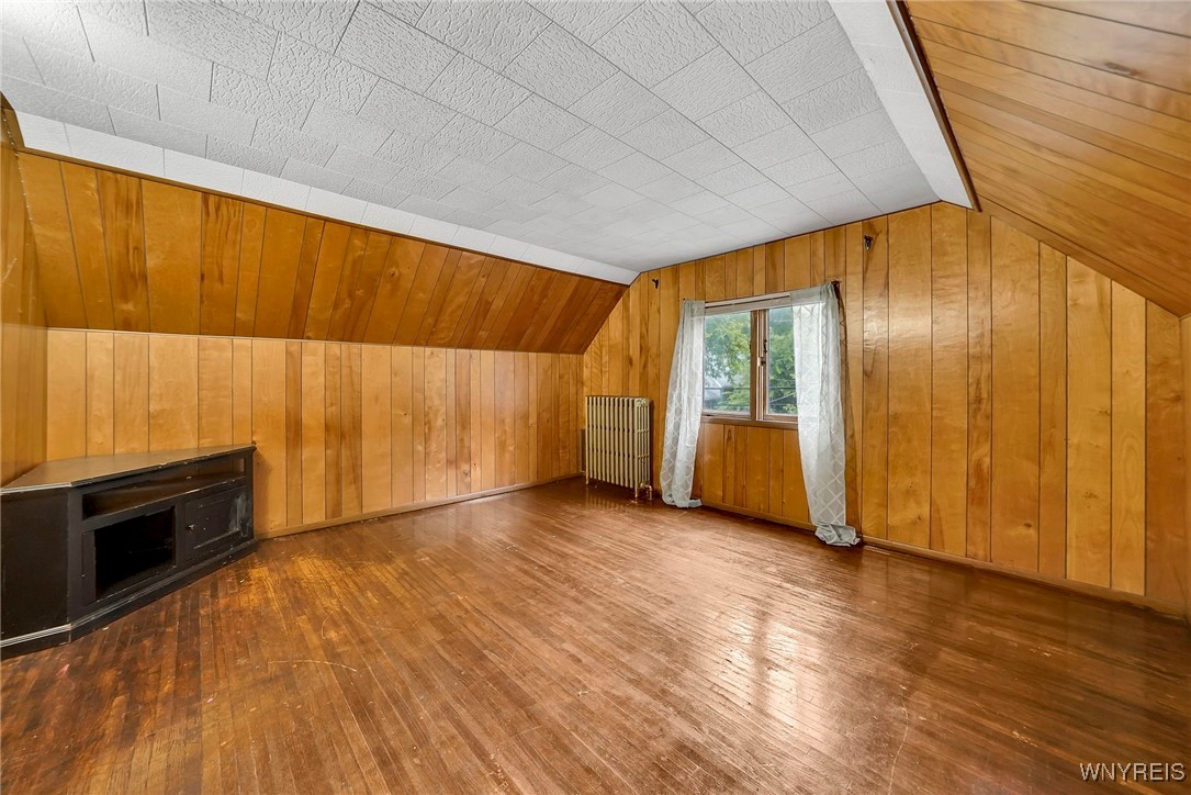 335 Austin Street Buffalo, NY 14207 - Photo 18 of 45