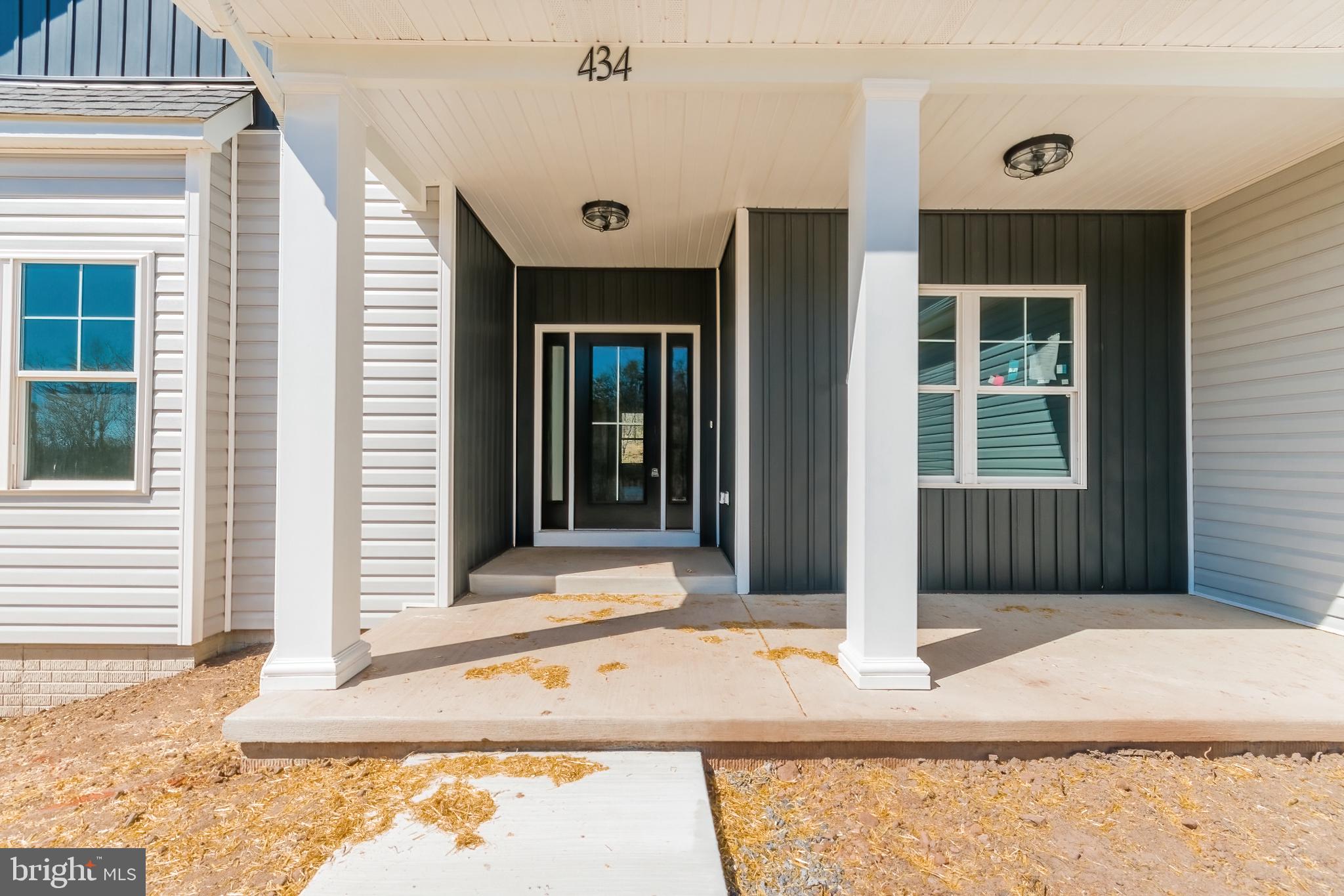 434 Howards Chapel Road Winchester, VA 22603 - Photo 4 of 51 Gallery Image 4