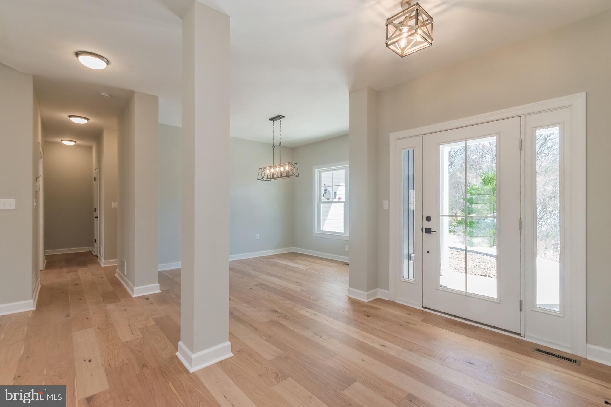 434 Howards Chapel Road Winchester, VA 22603 - Photo 8 of 51 Foyer view to Dining Room