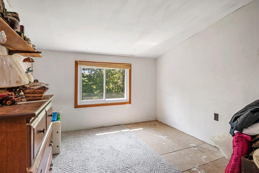7077 Hollywood Road Berrien Springs, MI 49103 - Photo 8 of 15 08_7077HollywoodRd_154_3rdBedroom_LowRes