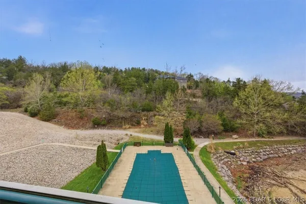 $265,000 | 464 Cedar Heights Drive, Unit 3B, Camdenton, MO 65020