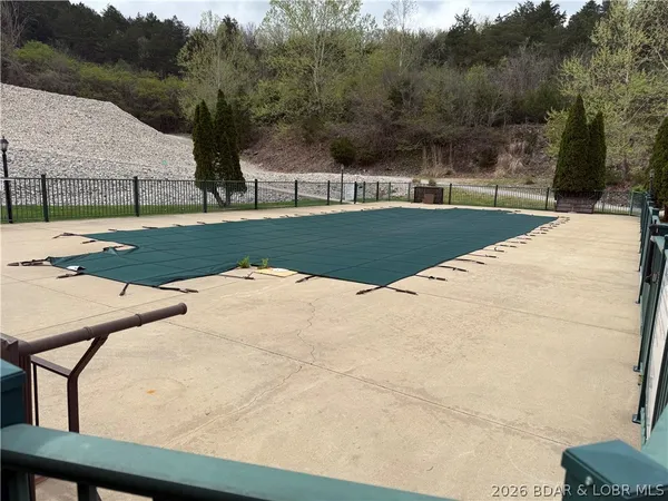 $265,000 | 464 Cedar Heights Drive, Unit 3B, Camdenton, MO 65020