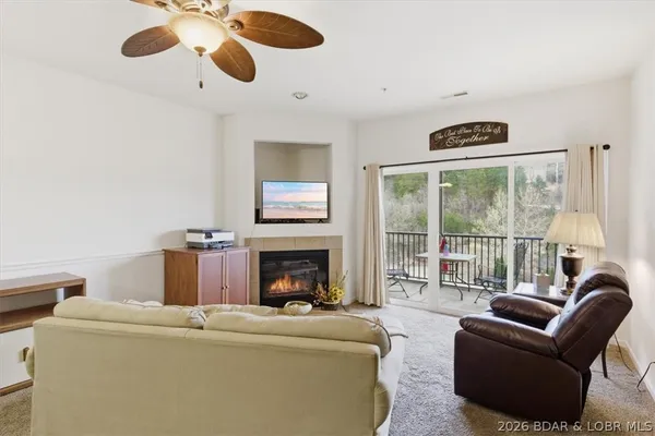 $265,000 | 464 Cedar Heights Drive, Unit 3B, Camdenton, MO 65020