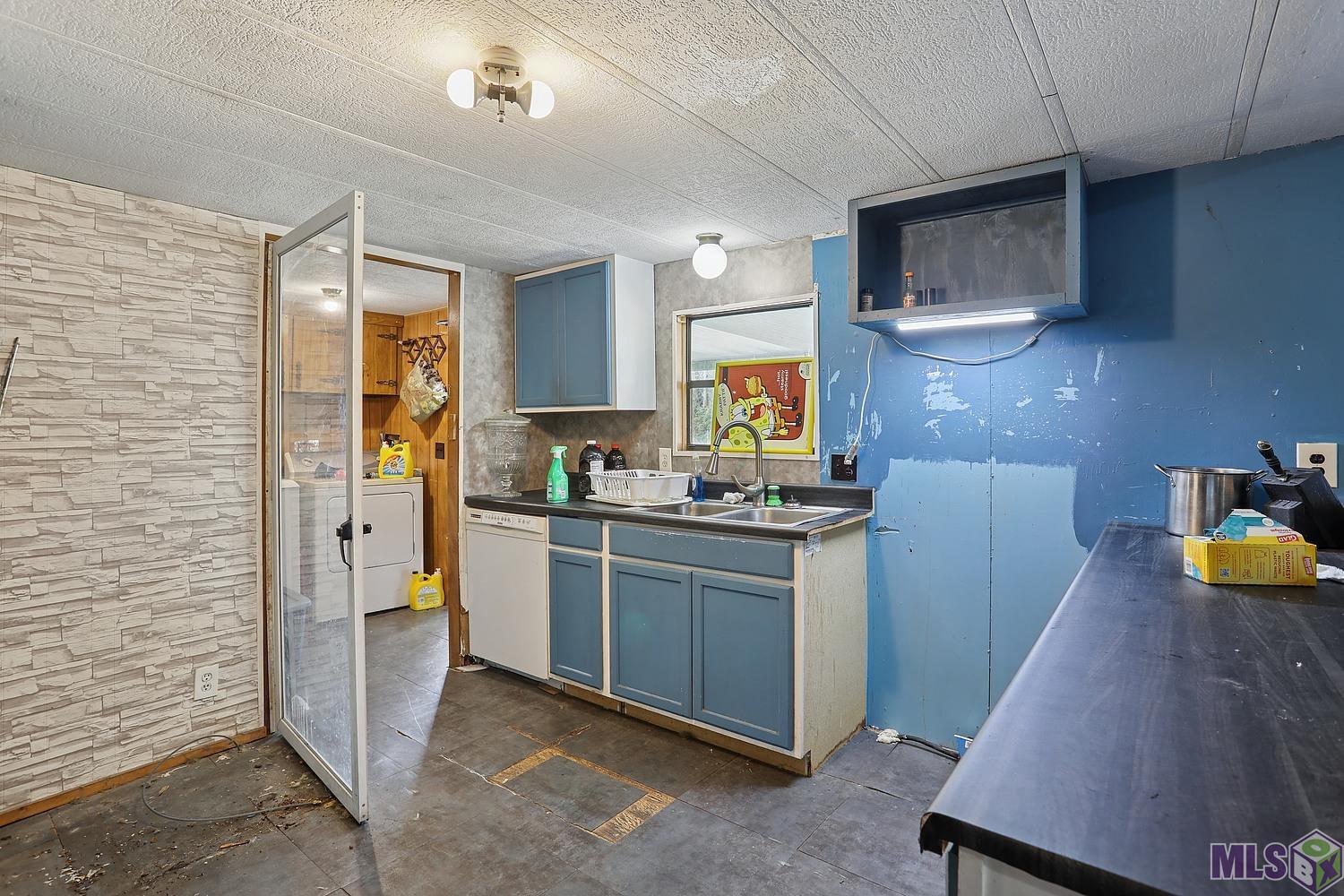 18037 Little Road Livingston, LA 70754 - Photo 6 of 13