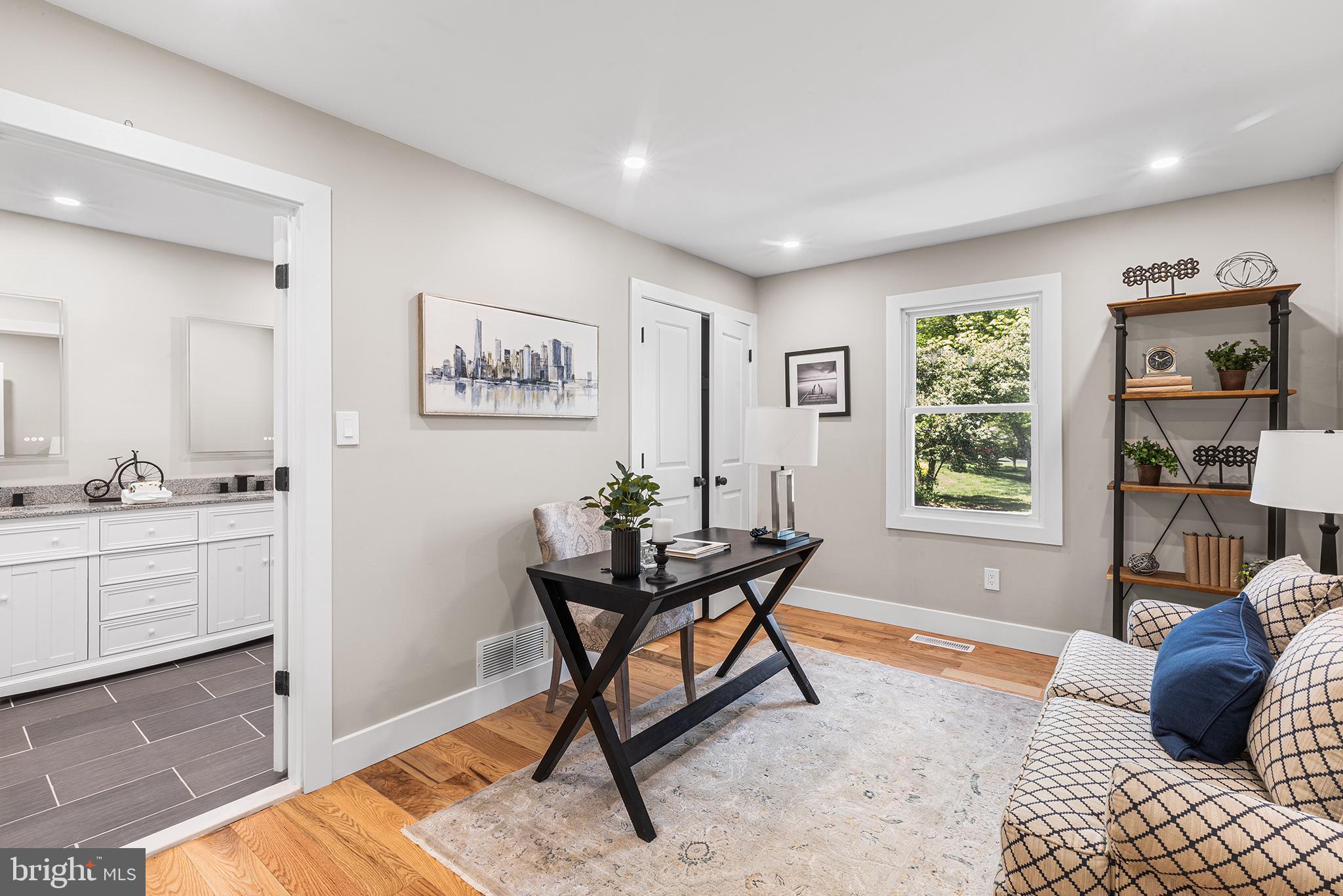 849 Glenn Circle Wayne, PA 19087 - Photo 20 of 36 a living room with furniture and window