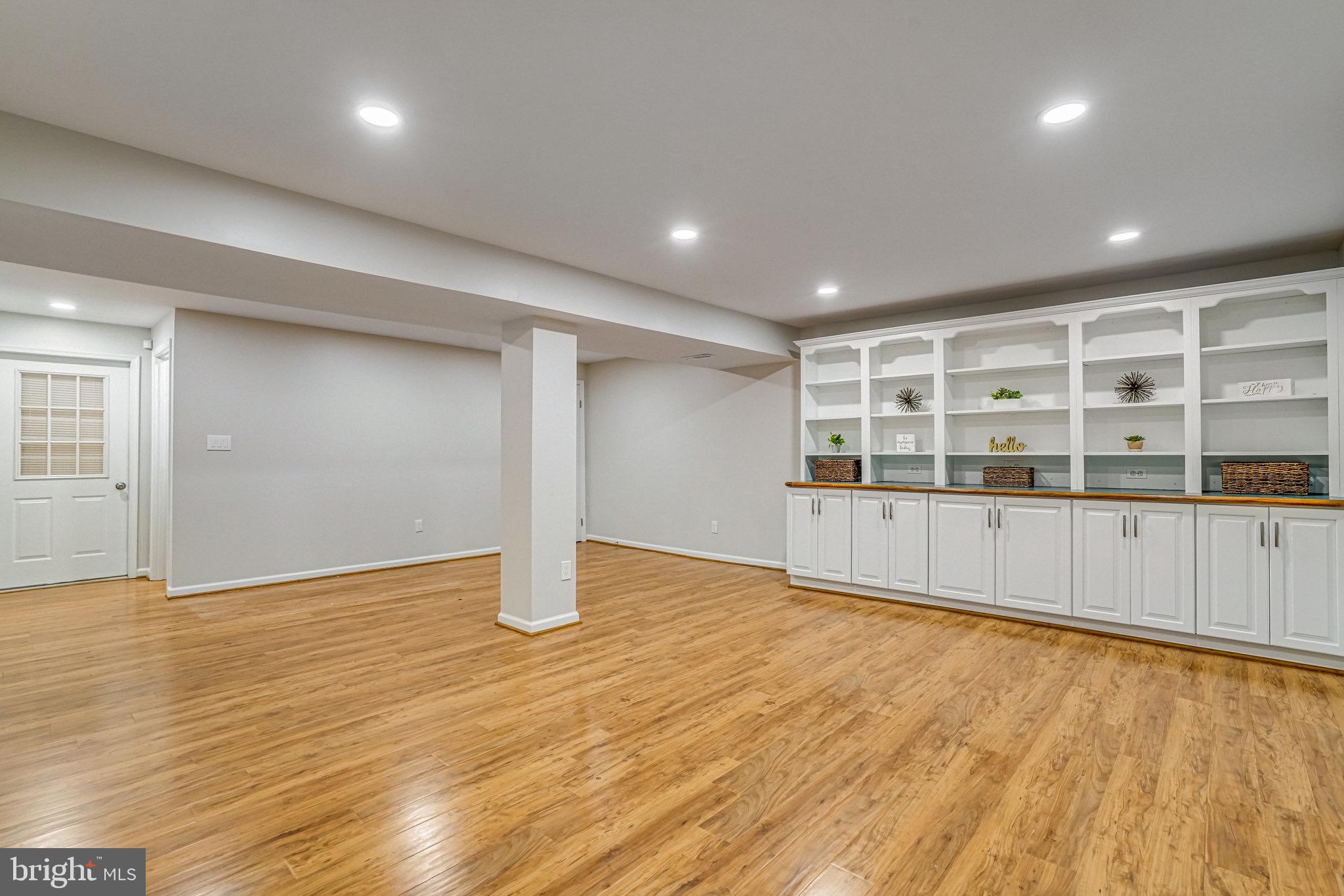 7266 Linden Tree Lane Springfield, VA 22152 - Photo 17 of 26 Gallery Image 17