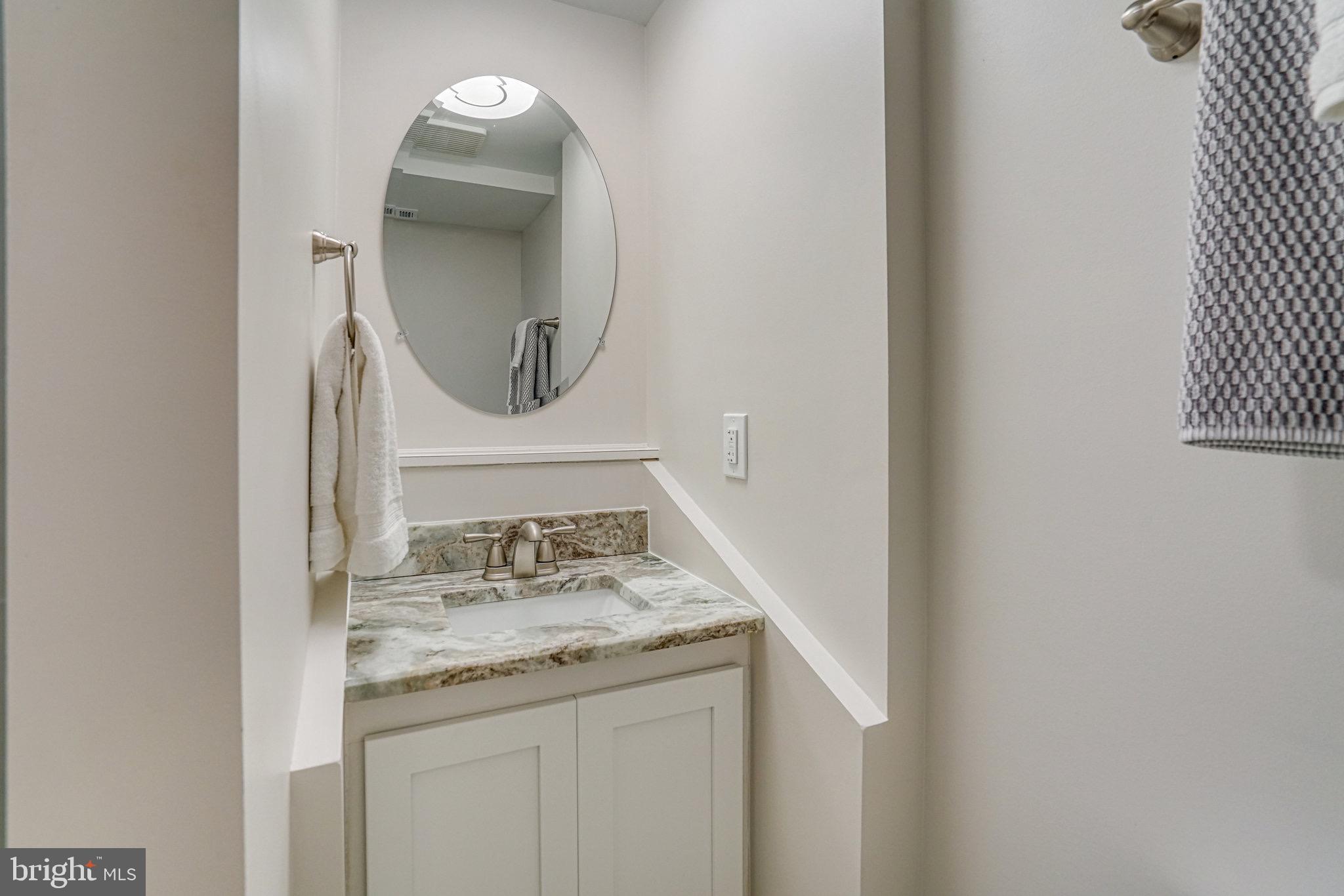 7266 Linden Tree Lane Springfield, VA 22152 - Photo 21 of 26 Gallery Image 21