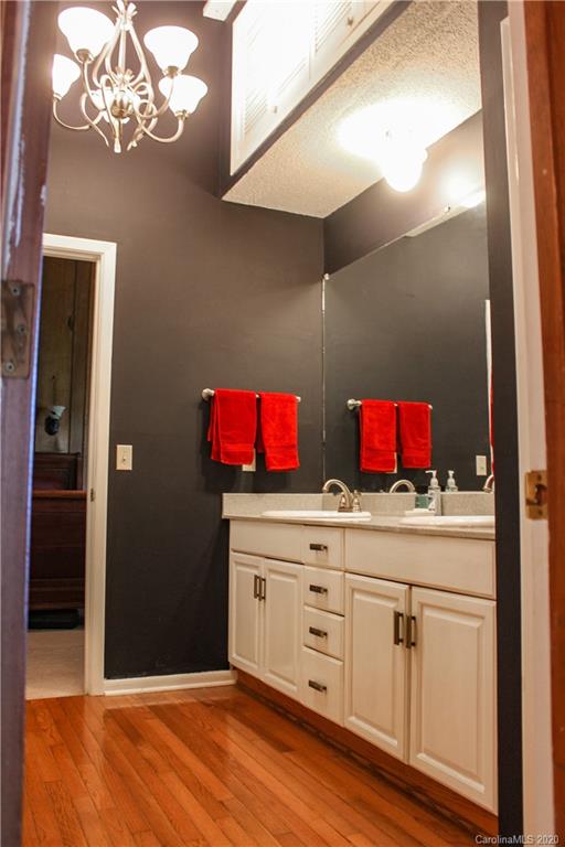 138 Lakeview Road Spruce Pine, NC 28777 - Photo 22 of 31 Gallery Image 22