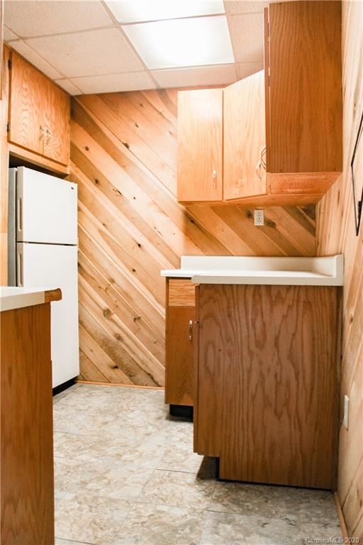 138 Lakeview Road Spruce Pine, NC 28777 - Photo 27 of 31 Gallery Image 27