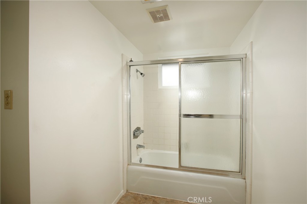4841 Island View Street Oxnard, CA 93035 - Photo 11 of 23