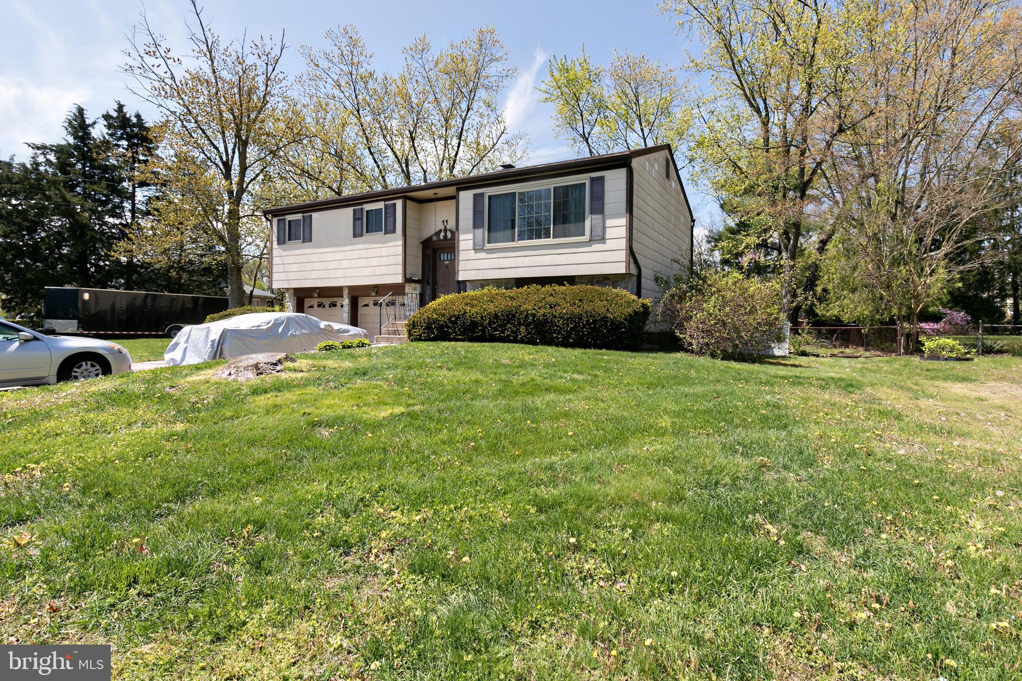 11 Harvard Road Atco, NJ 08004 - Photo 19 of 22 Large Front Yard