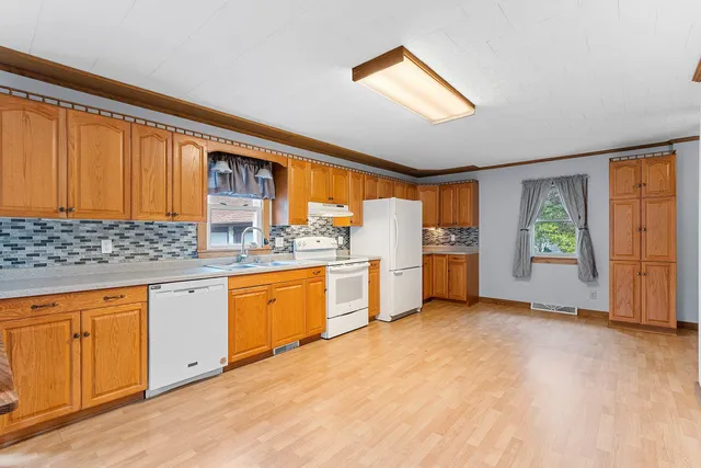 $334,900 | 531 North Main Street, Shawano, WI 54166