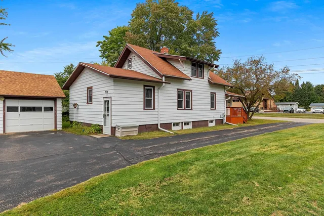 $334,900 | 531 North Main Street, Shawano, WI 54166