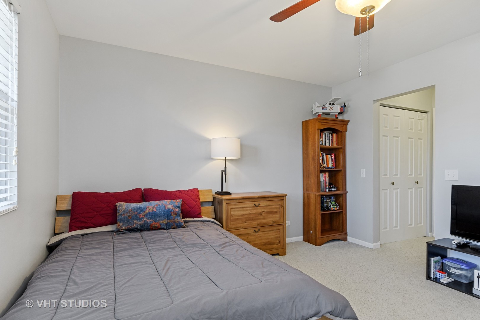 473 River Bend Road, Unit 111 Naperville, IL 60540 - Photo 14 of 19 Gallery Image 14