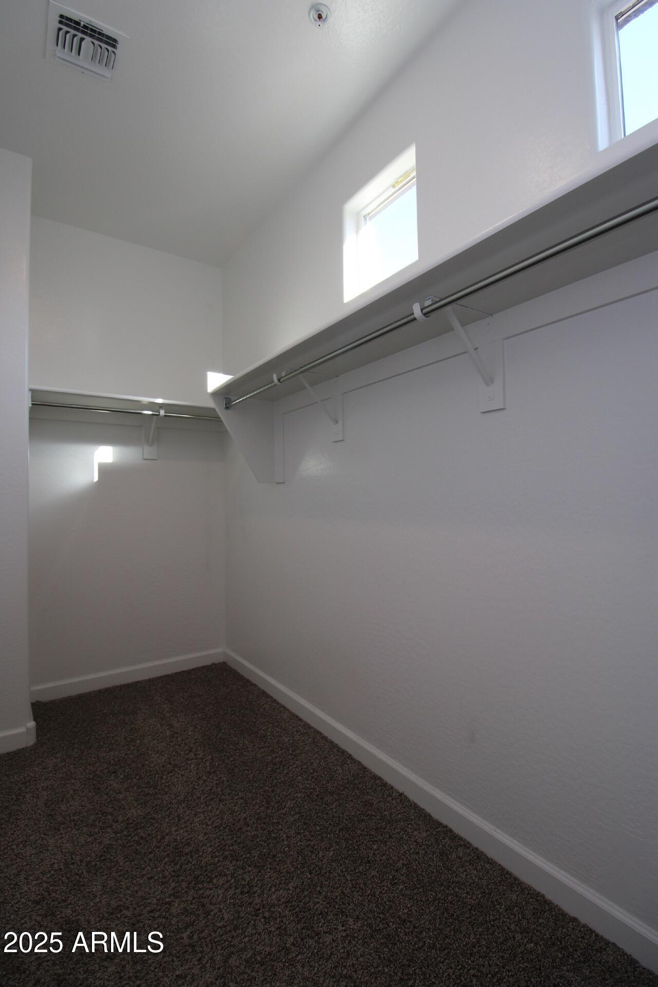1255 North Arizona Avenue, Unit 1269 Chandler, AZ 85225 - Photo 16 of 29 a view of an empty room
