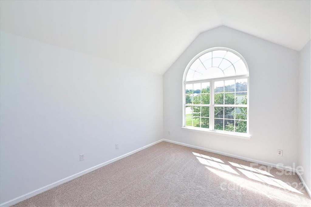 675 Winding Branch Road Rock Hill, SC 29732 - Photo 28 of 34 an empty room with a window