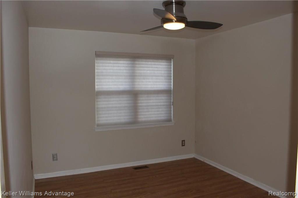16846 Farmington Road Livonia, MI 48154 - Photo 9 of 14